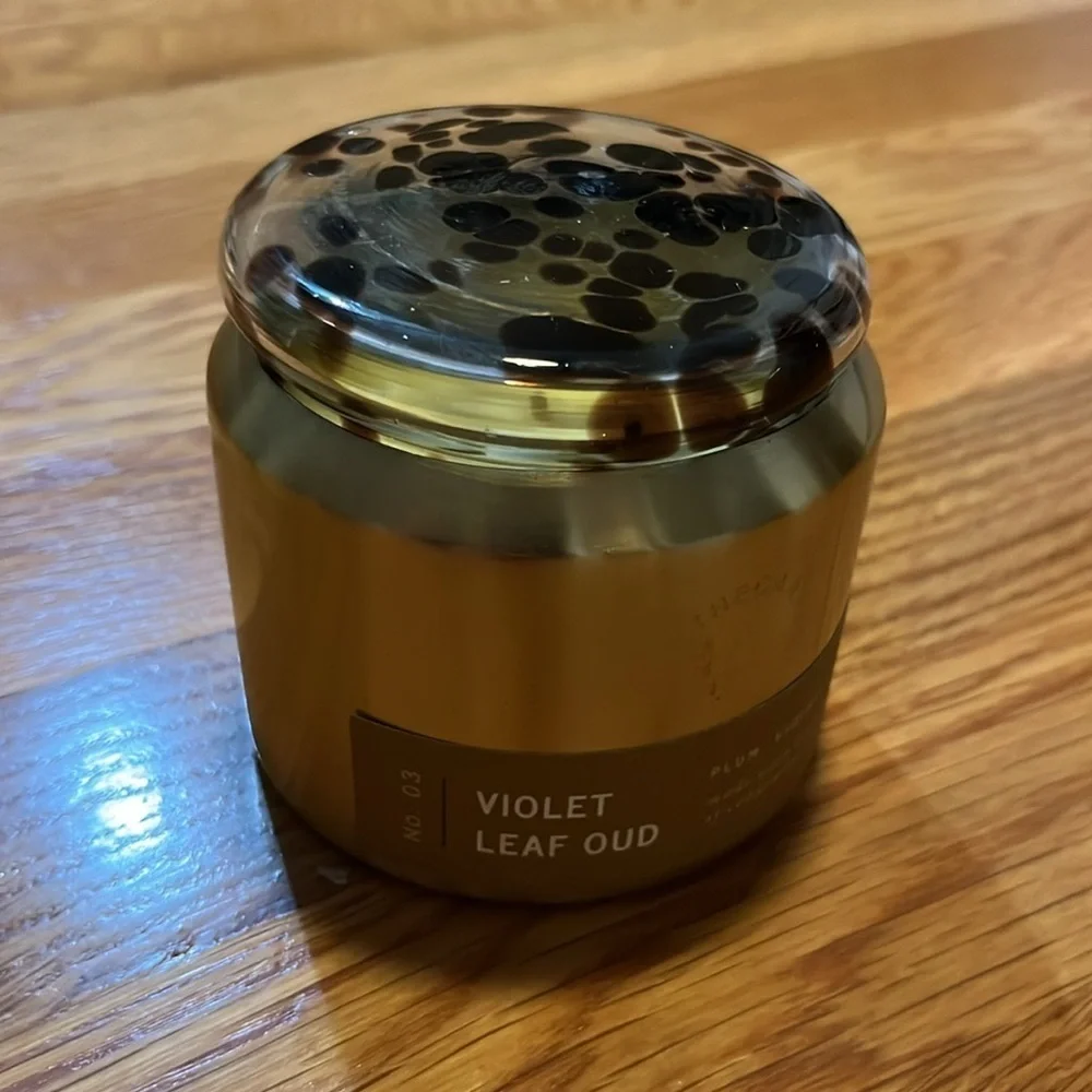 Anthropologie Apothecary 18  Tin Candle